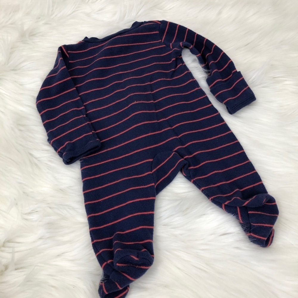 Carter’s Newborn Sleepers Zipper Front bundle - Picture 5 of 6